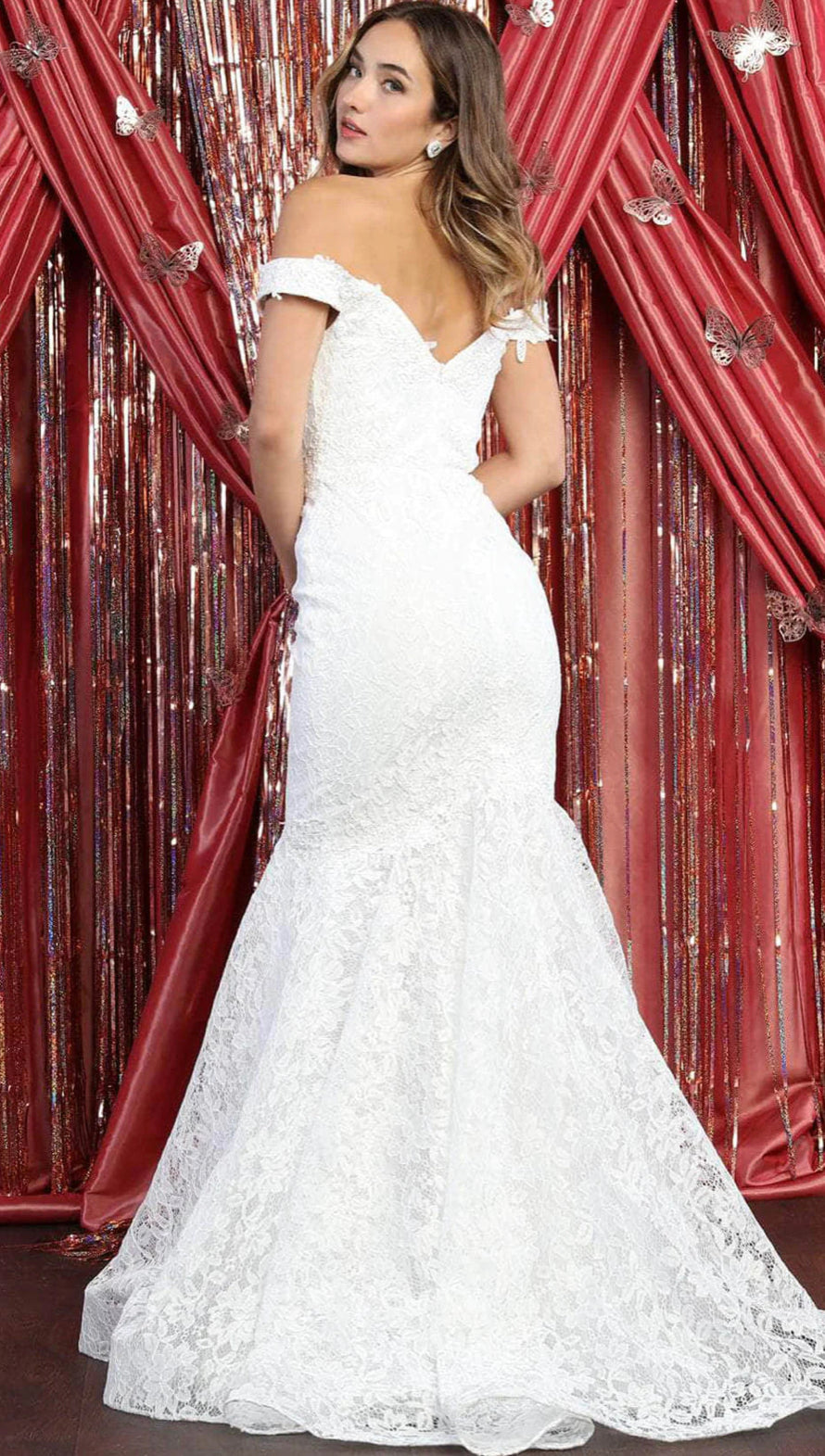 Lily’s Sweet heart lace Bridal Gown MQ7921