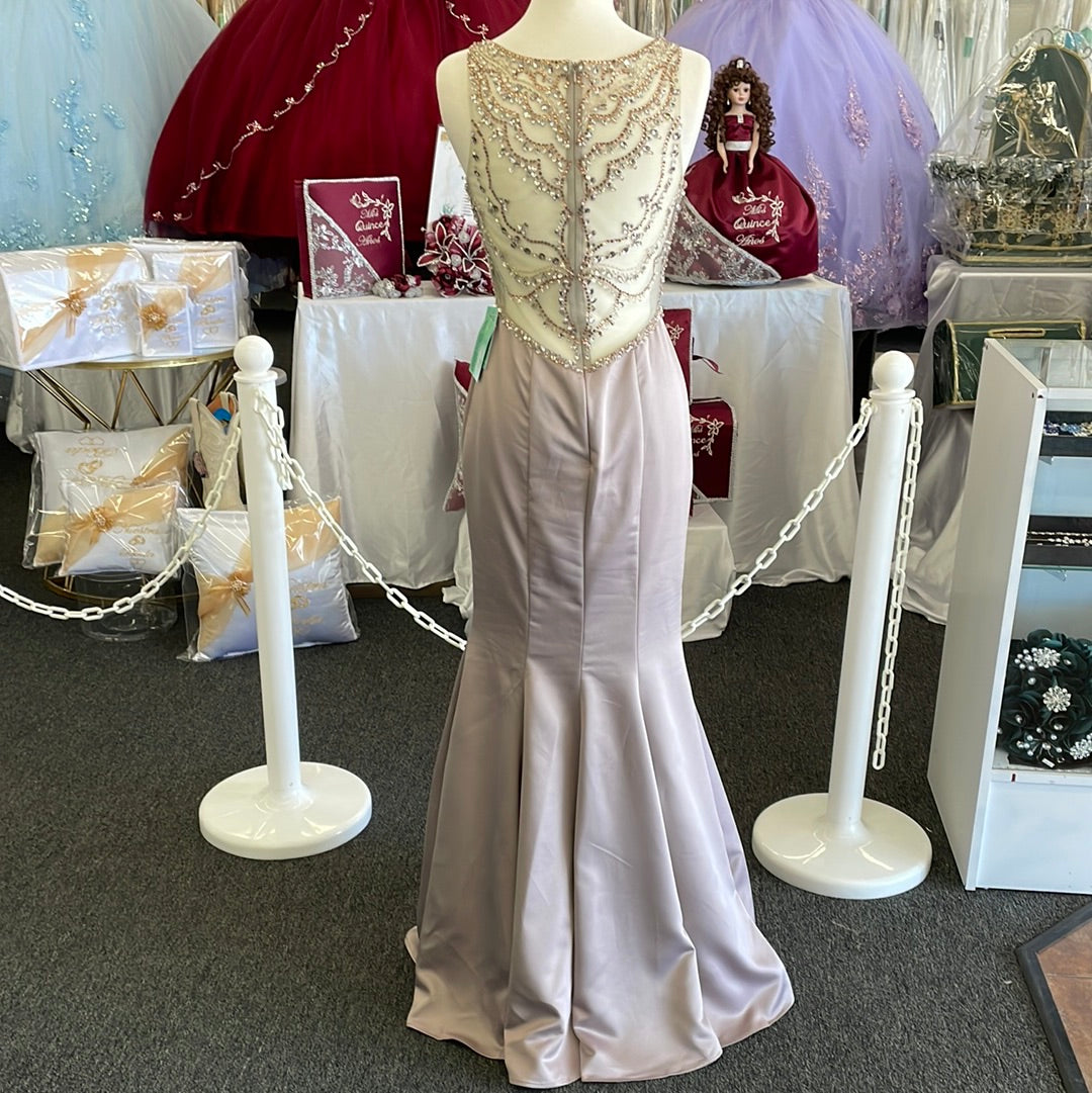 Lily’s Mocha open lace emerald Back DQ6696