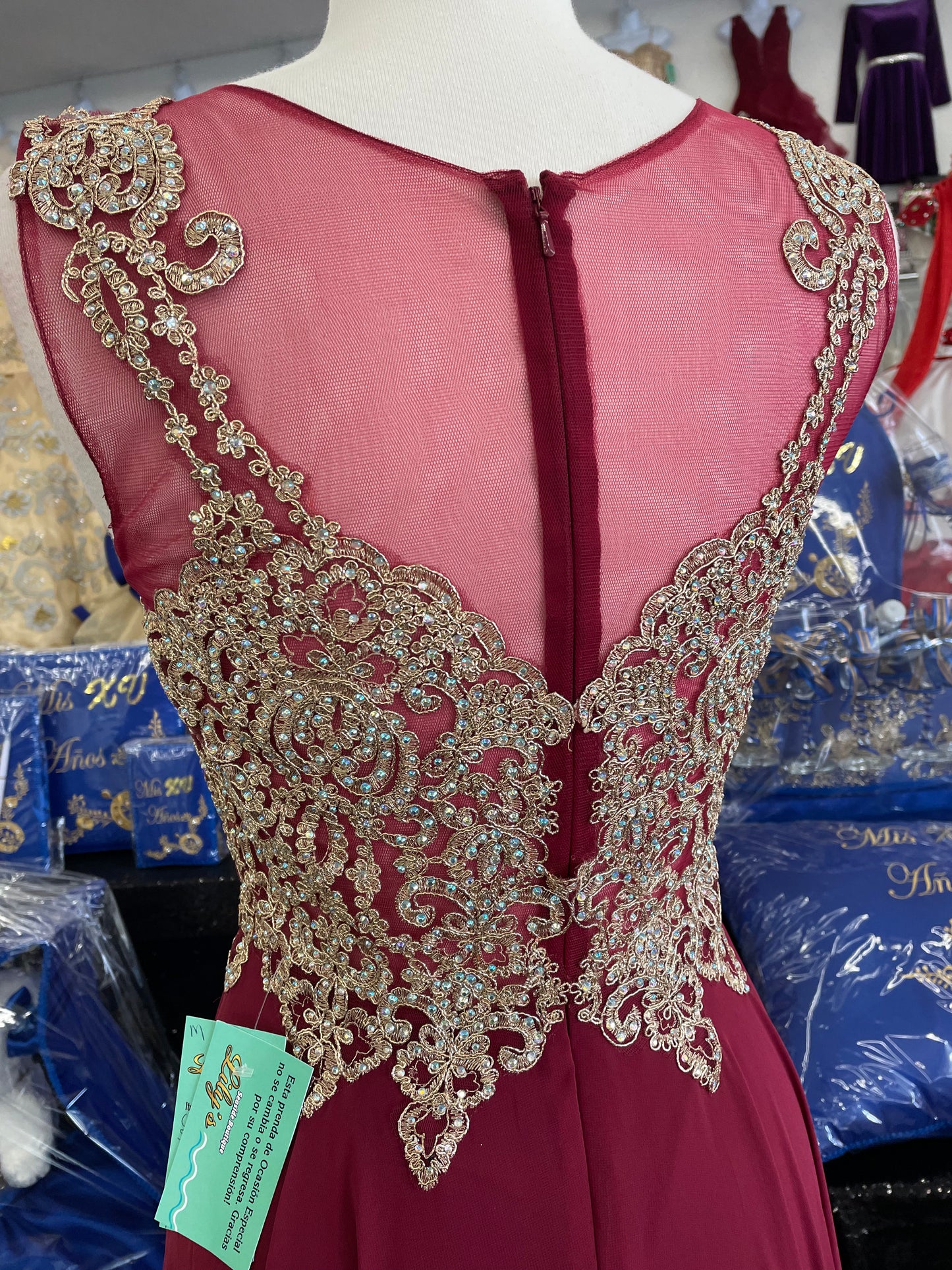 Cy 5425Lily’s Burgundy/Gold Dress
