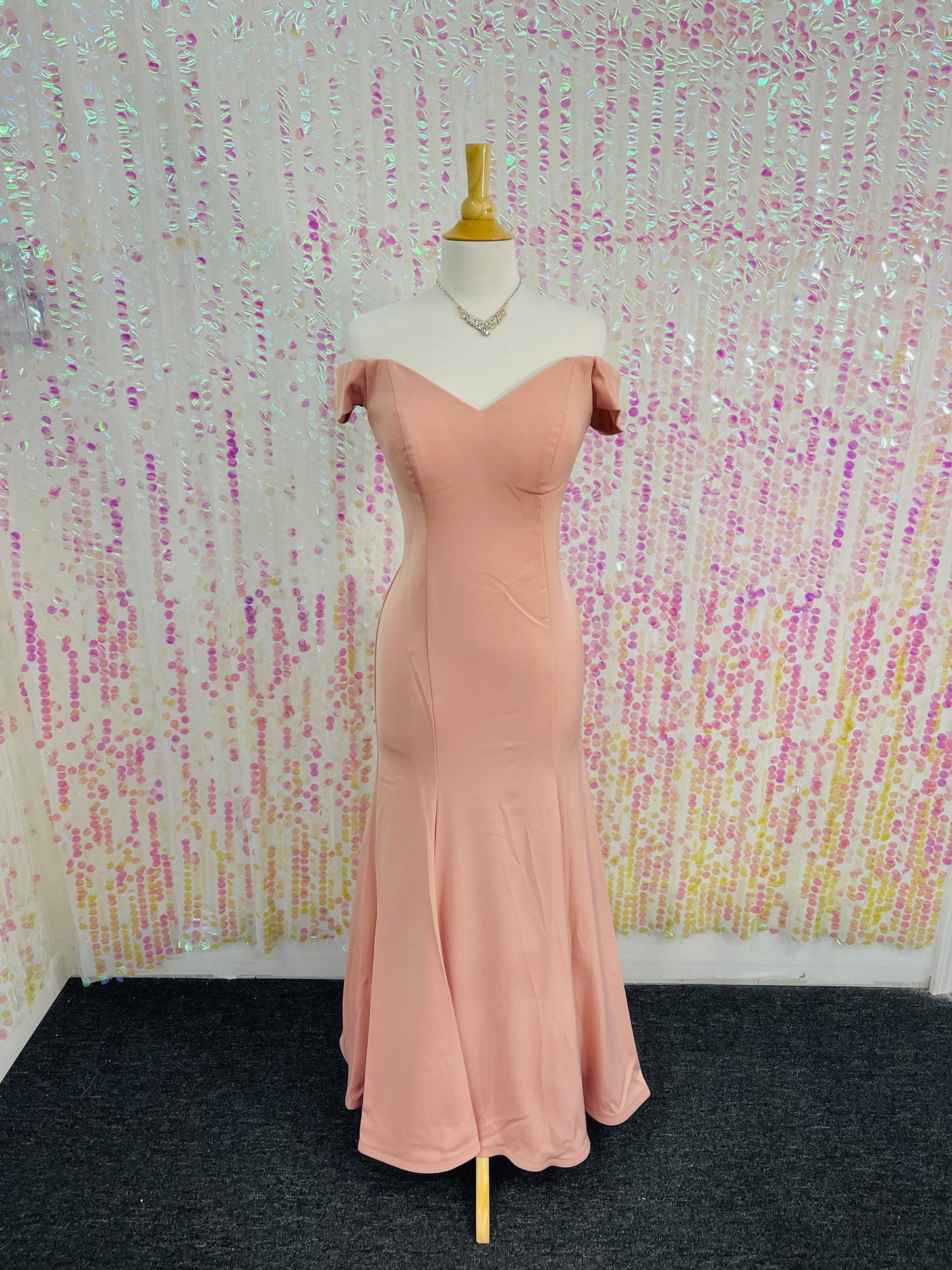 Lily’s dusty rose dress