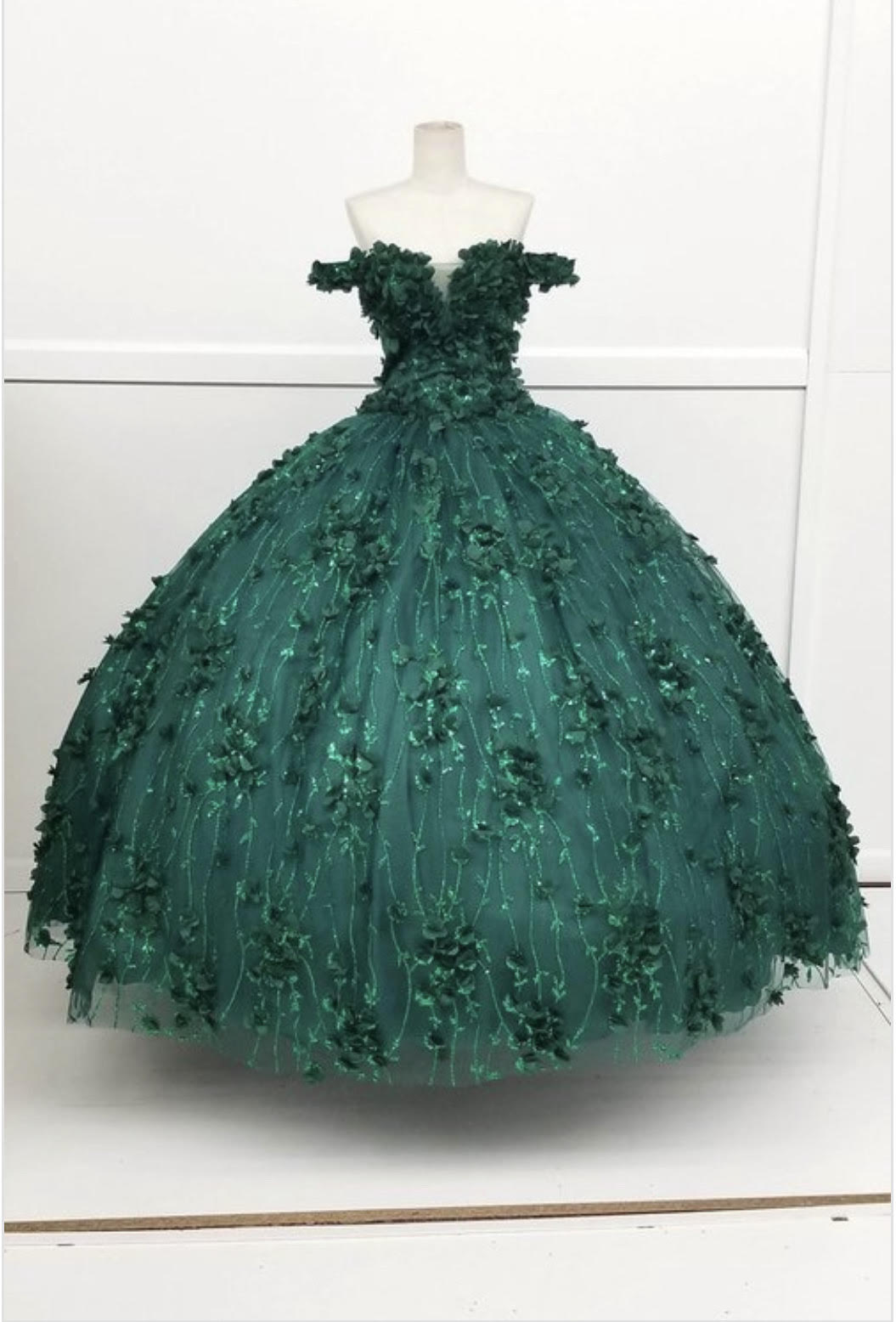 CHF3017 Lily's Hunter Green Quince Dress Lily's Seaside Boutique CHF3017 Lily's Hunter Green Quince Dress Lily's Seaside Boutique