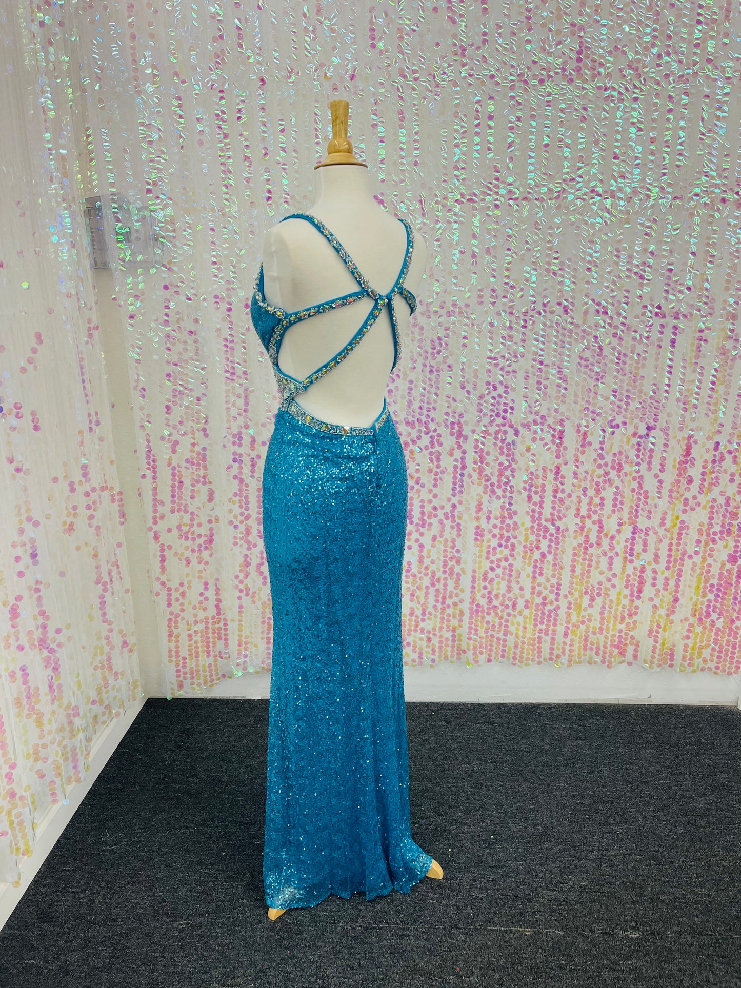 Lily’s Baby Blue Prom Dress F33016