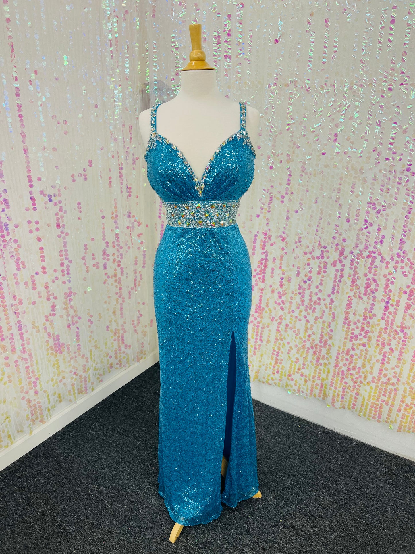 Lily’s Baby Blue Prom Dress F33016