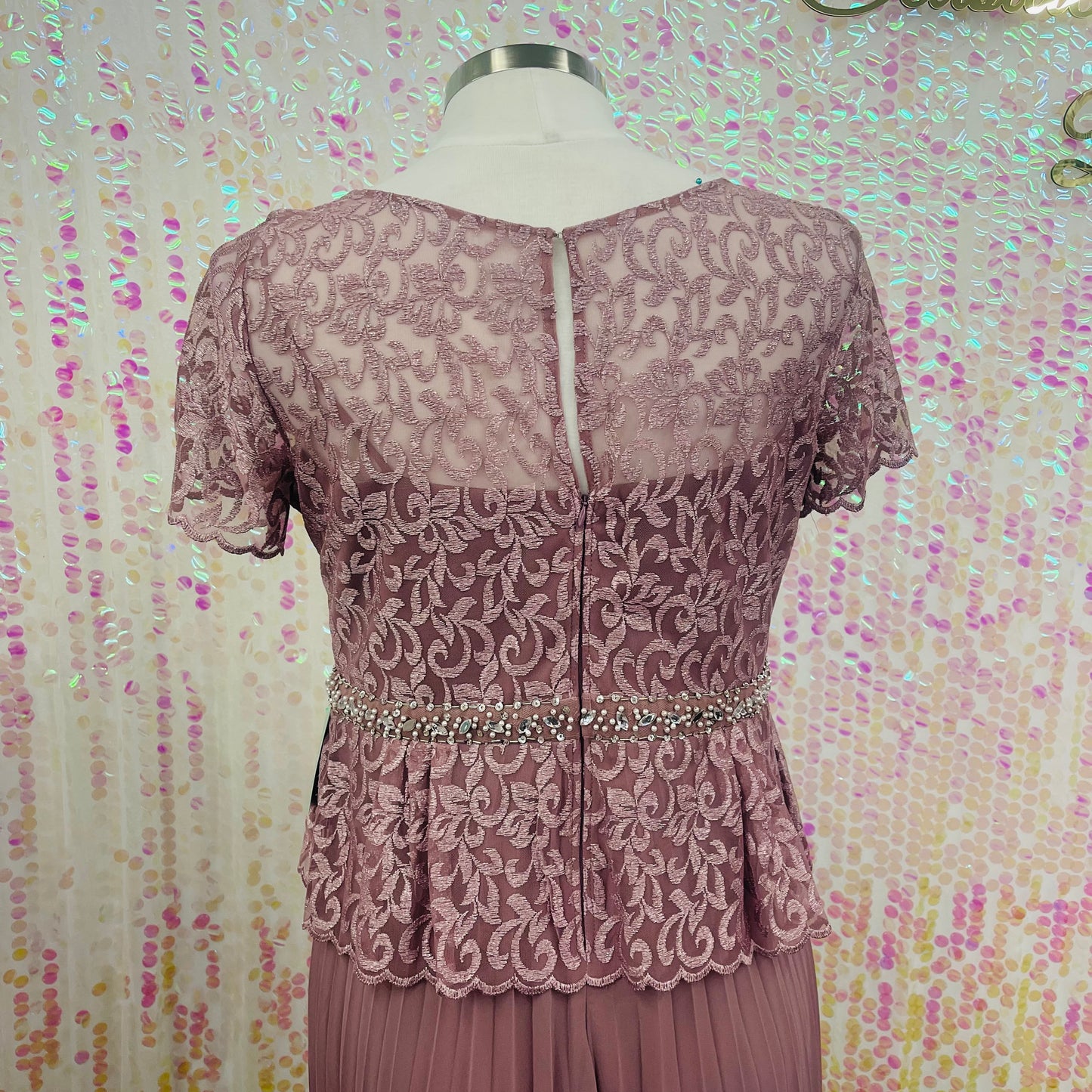 Lily’s Mauve long dress Ev3170