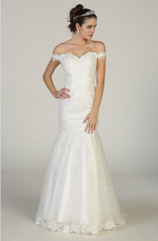 Lily's Off white sweetheart wedding gown C704