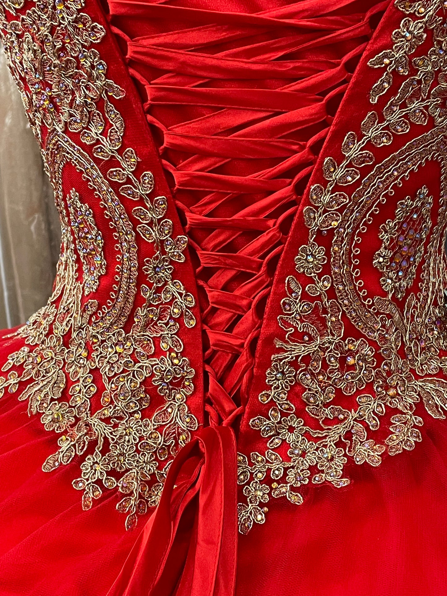 Lily's Red MQLK-73 Gold Lace Appplique Ball gown